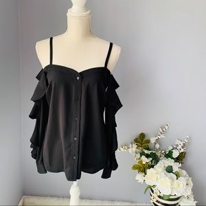 Bar III shoulder-baring black blouse. Size XS 💕